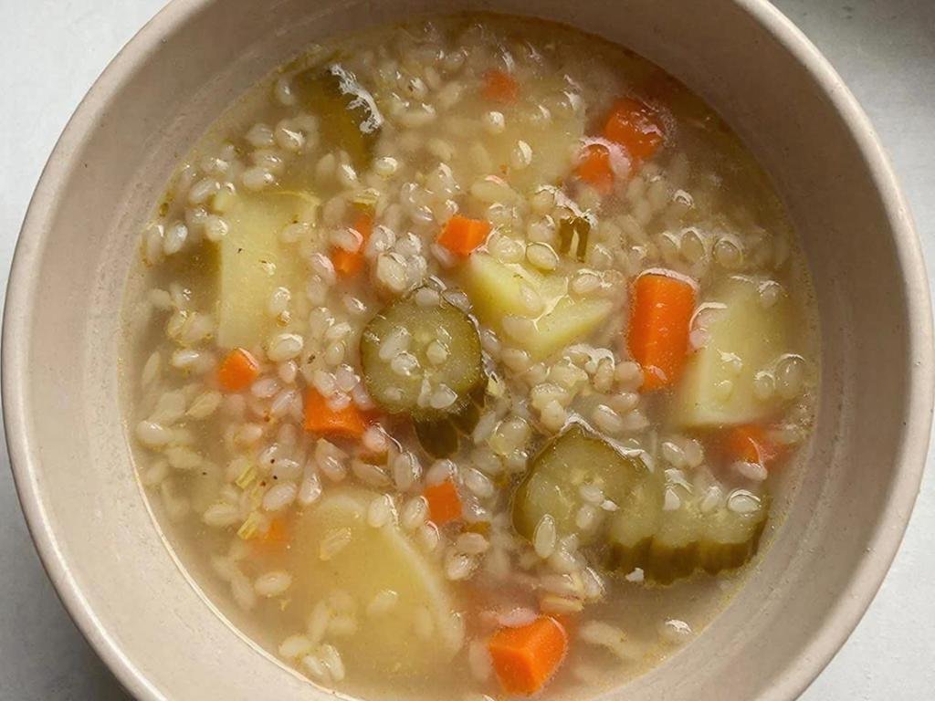Рассольник с перловкой